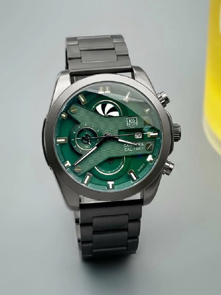 Tag Heuer CR7 Quartz Chronograph Watch
